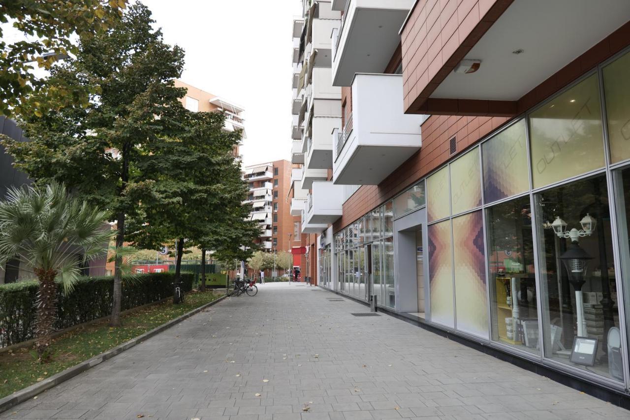 Luxury Condo In Tirana Bagian luar foto
